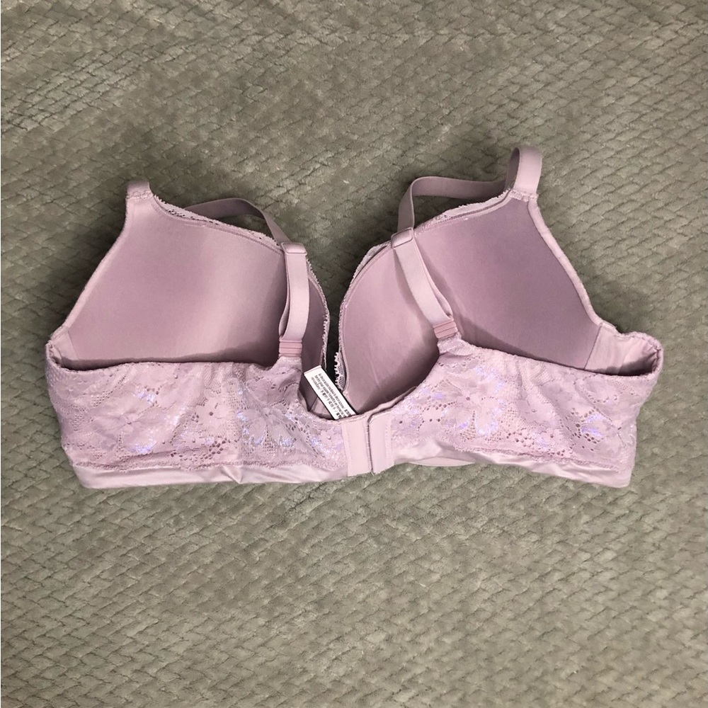 VS Body Push-up Bras 40C - Picture 4 of 5